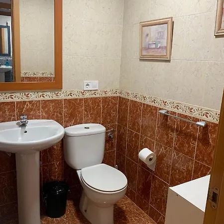 Apartment Piso De 3 Dormitorios Cerca De La Playa Y Del Recinto Ferial *